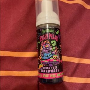 Twisted allure rinse free hand wash